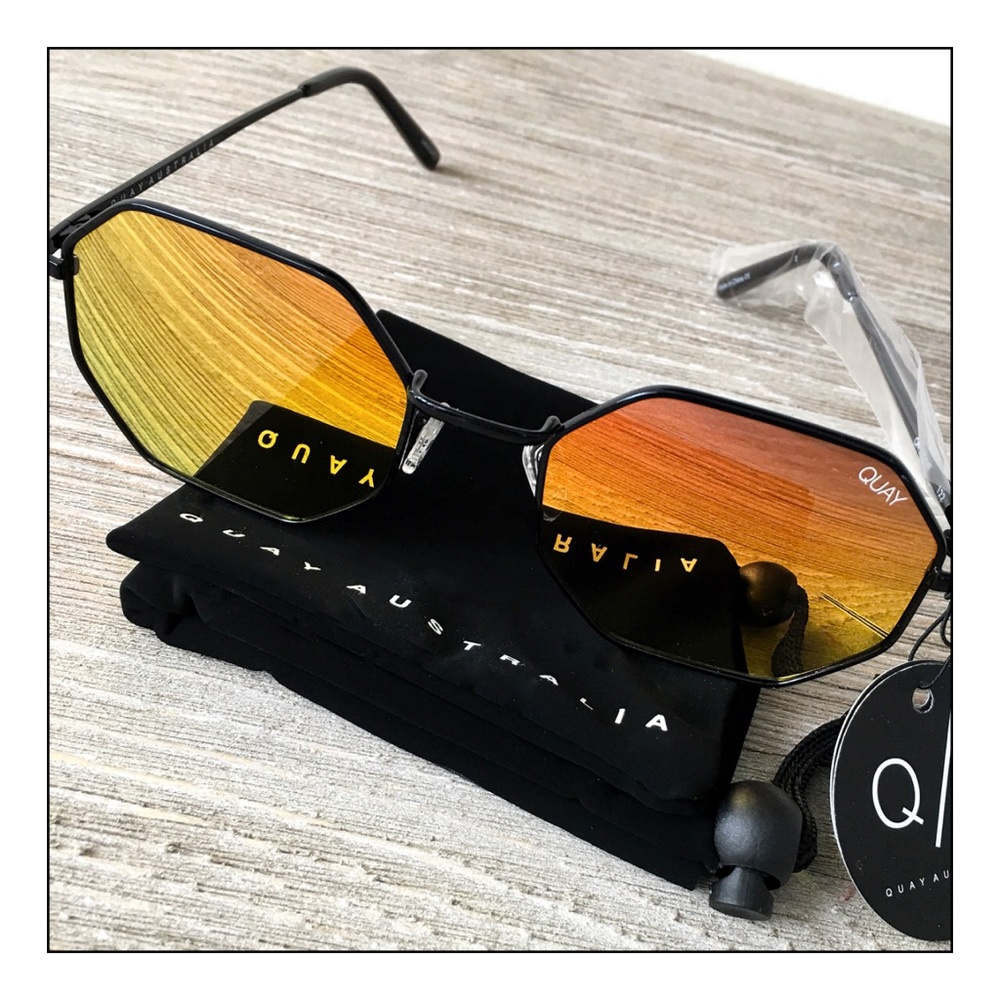 Quay Australia “On A Dime” Black/Red Sunglasses - Picture 2 of 6